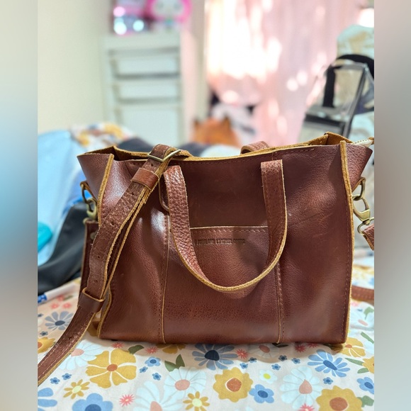 Portland Leather Lola – Nutmeg | Original Zippered | Loved - Hide Mark 🫨 - Picture 5 of 11